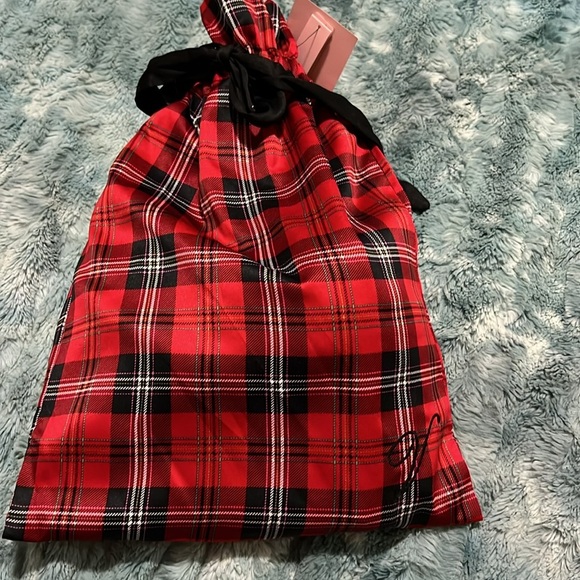 Victoria's Secret Red Plaid Slippers with silk dust cover VS110 - Picture 4 of 4